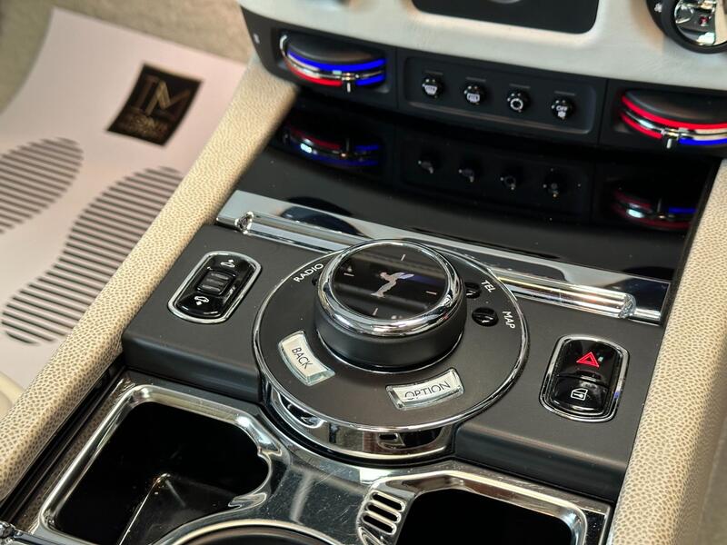 ROLLS-ROYCE WRAITH