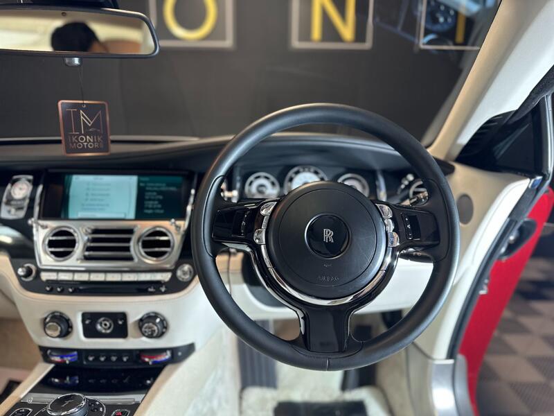 ROLLS-ROYCE WRAITH