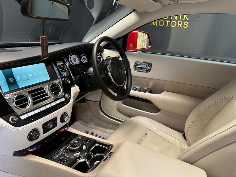 ROLLS-ROYCE WRAITH