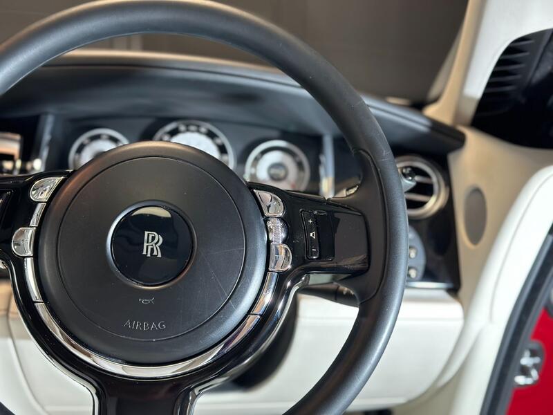 ROLLS-ROYCE WRAITH