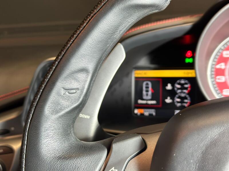 FERRARI 458