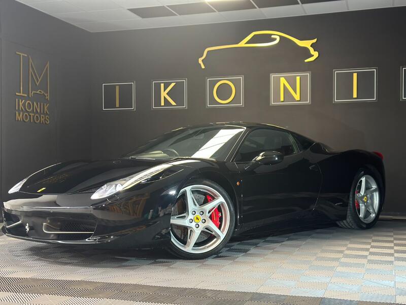 FERRARI 458