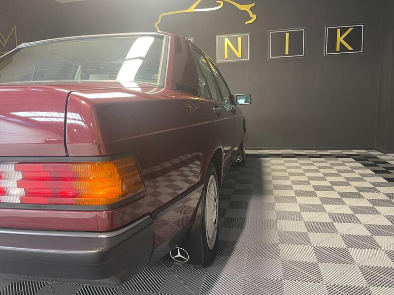 MERCEDES-BENZ 190