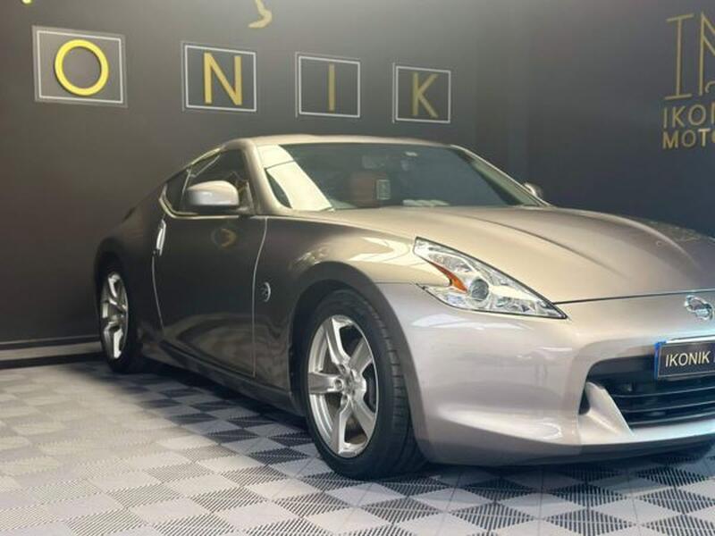 NISSAN 370Z
