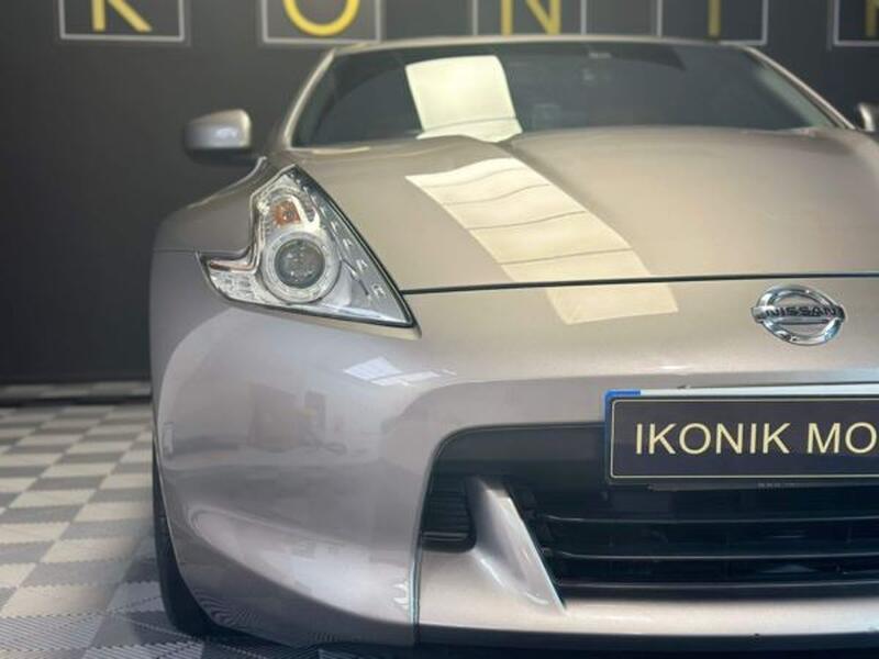 NISSAN 370Z
