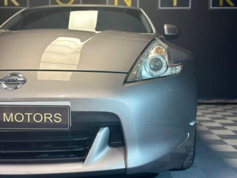 NISSAN 370Z
