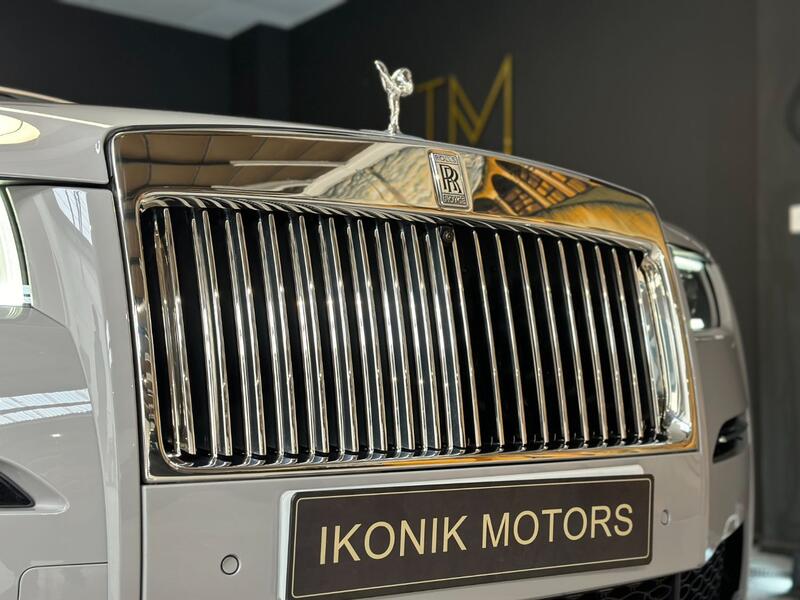 ROLLS-ROYCE GHOST