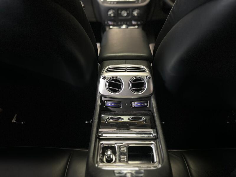 ROLLS-ROYCE WRAITH