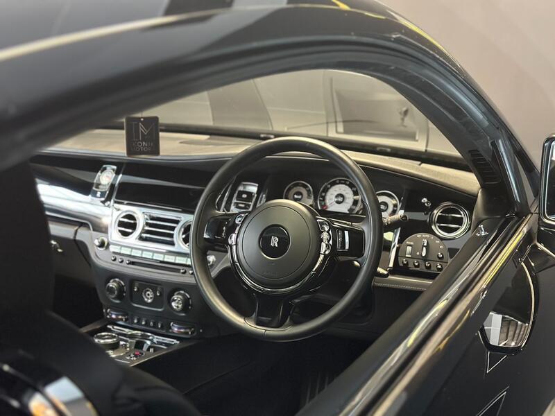 ROLLS-ROYCE WRAITH