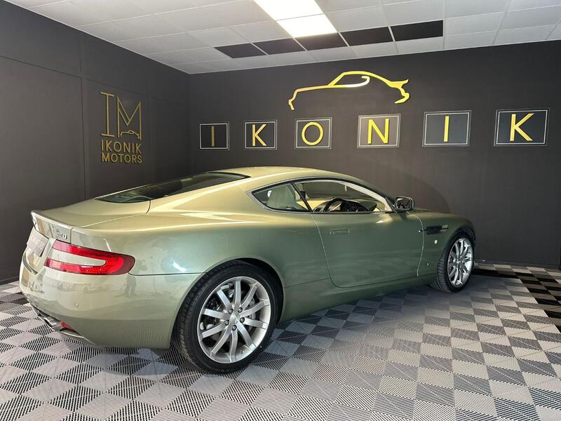 ASTON MARTIN DB9
