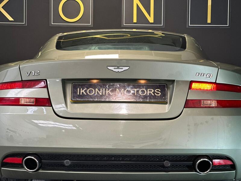 ASTON MARTIN DB9