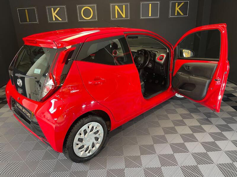 TOYOTA AYGO