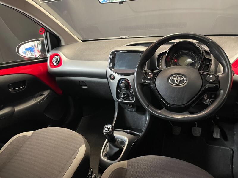 TOYOTA AYGO