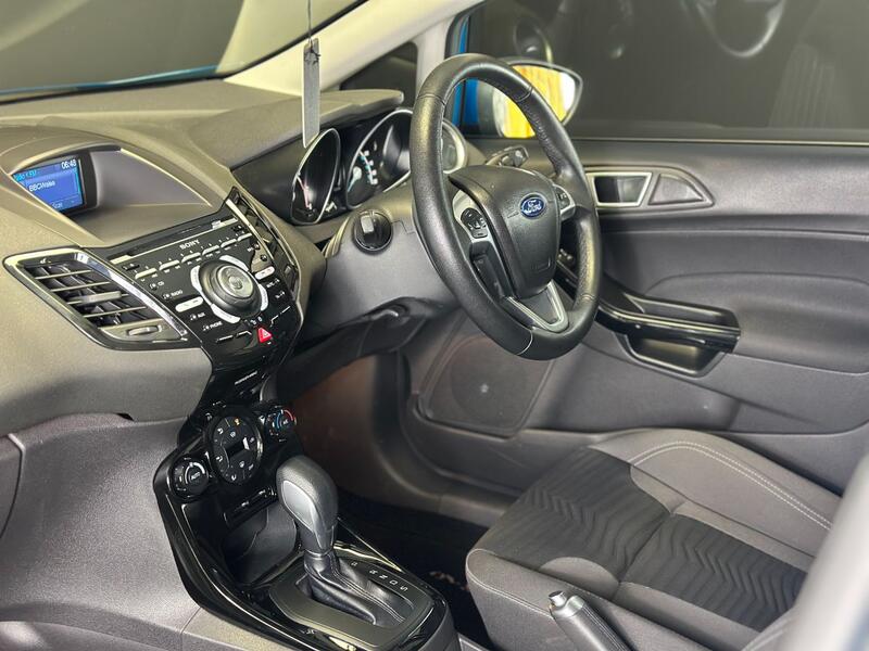 FORD FIESTA