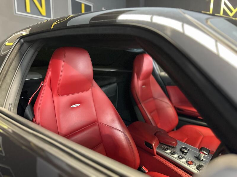 MERCEDES-BENZ SLS