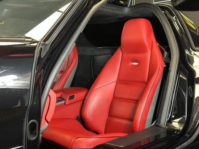 MERCEDES-BENZ SLS