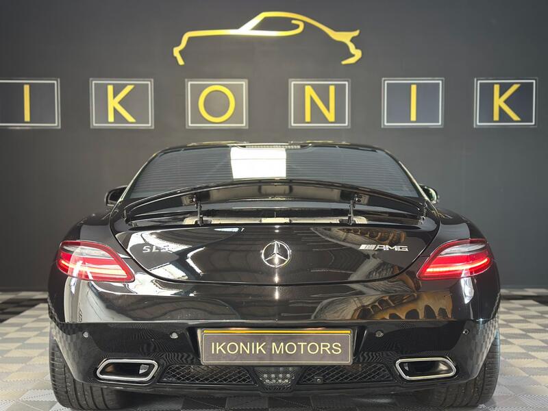 MERCEDES-BENZ SLS