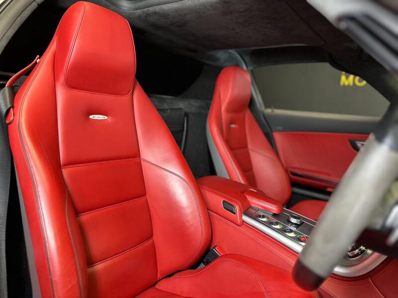 MERCEDES-BENZ SLS
