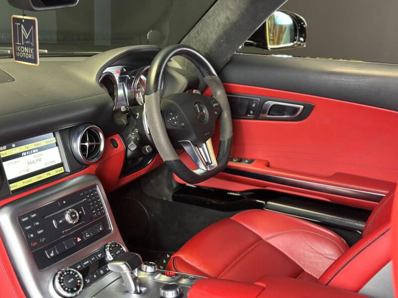 MERCEDES-BENZ SLS