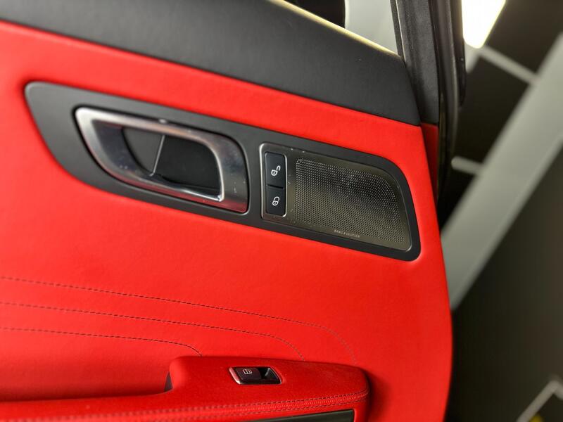 MERCEDES-BENZ SLS