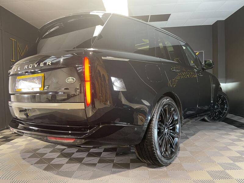 LAND ROVER RANGE ROVER