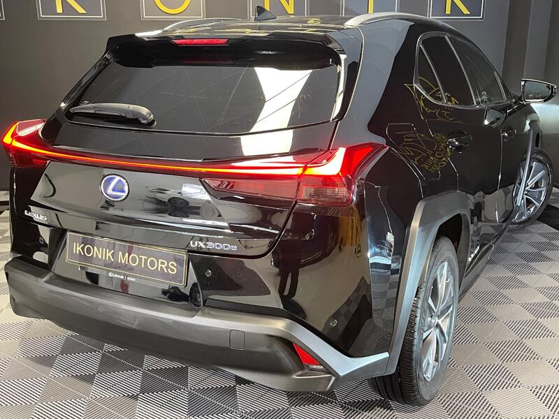 LEXUS UX 250H
