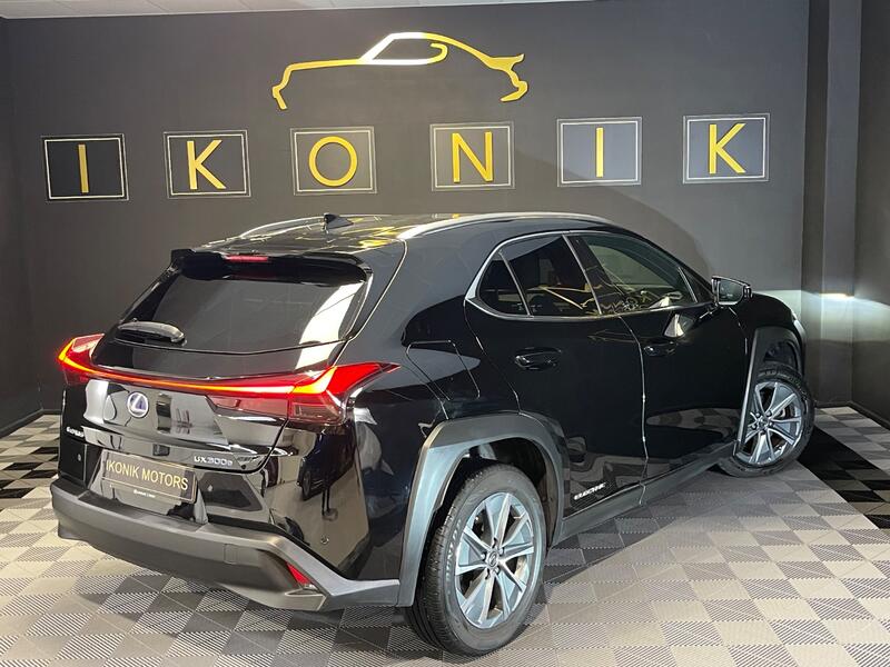 LEXUS UX 250H