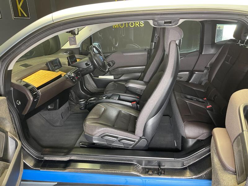 BMW I3
