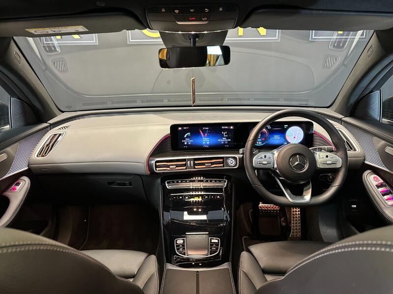 MERCEDES-BENZ EQC