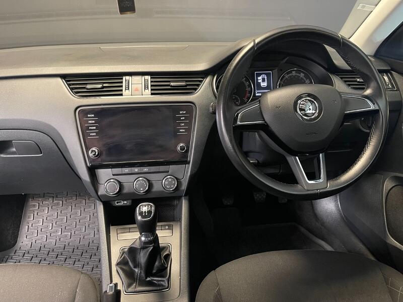 SKODA OCTAVIA