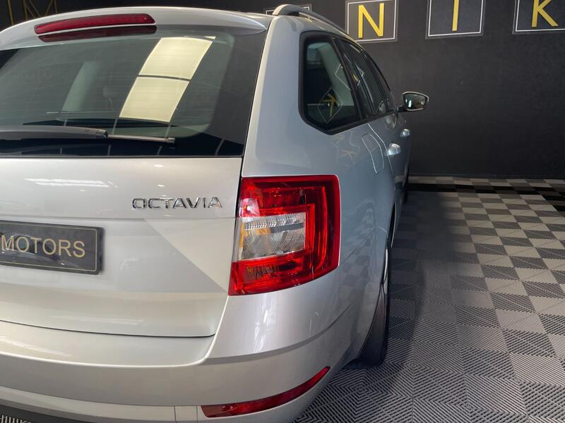 SKODA OCTAVIA