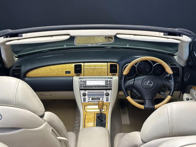 LEXUS SC 430